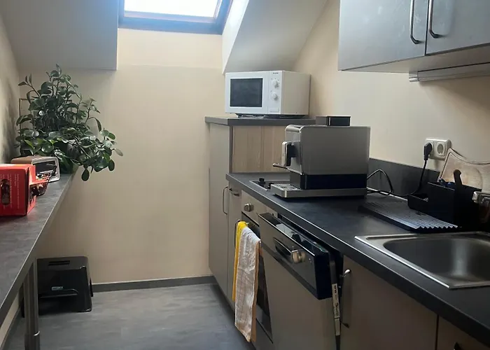 بيت ضيافة Fruehstueckspension Eichberger Pols